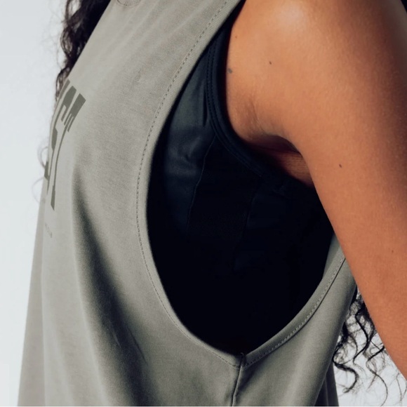 Just Strong TRAINING CLUB DROP ARM TANK - WASHED OLIVE-New-Size XL - Picture 4 of 7